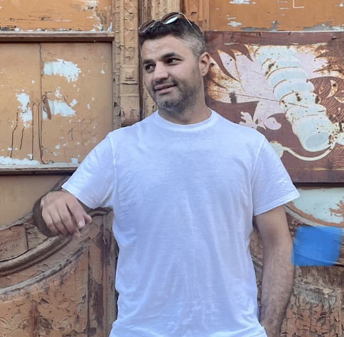 Nima, Berlin tour guide
